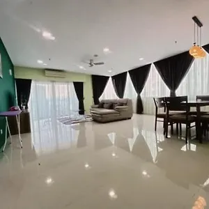  Homestay Perfect Sleep At Mercu Summer Suites