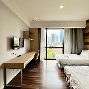  Apartment D'majestic By Lush Living